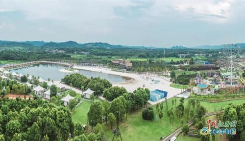 致敬白衣戰(zhàn)士 捐贈(zèng) 愛心大禮包 仙鳳三寶好樣的