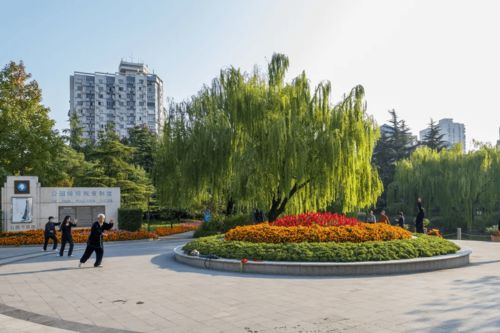 傳統與現代共存,來世博園周邊感受街角公園的樂趣
