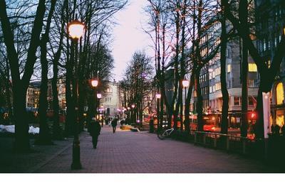 綠色筑夢(mèng)，實(shí)業(yè)興邦——打造城市園林新典范